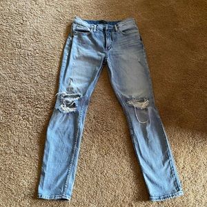 COPY - Silver “not your boyfriend’s” jeans 27 x 29